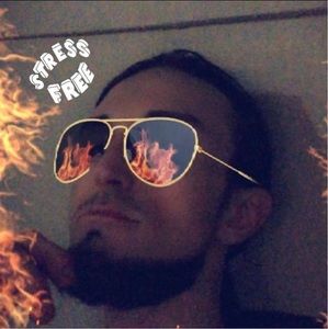 Meet your Posher, Seth